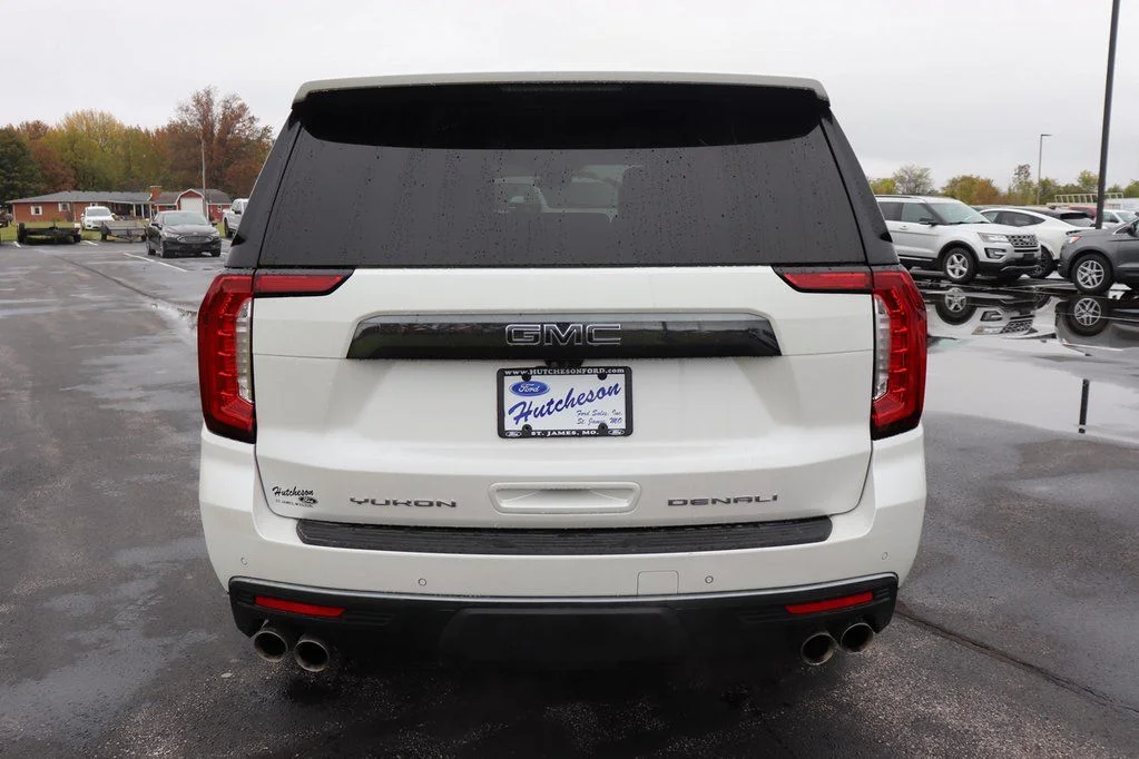 2023 GMC Yukon XL Denali Ultimate - Photo 12