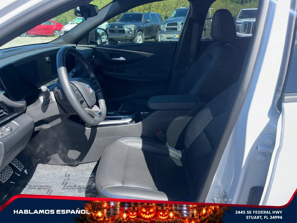 Used 2026 Summit White Buick Sport Touring image 9
