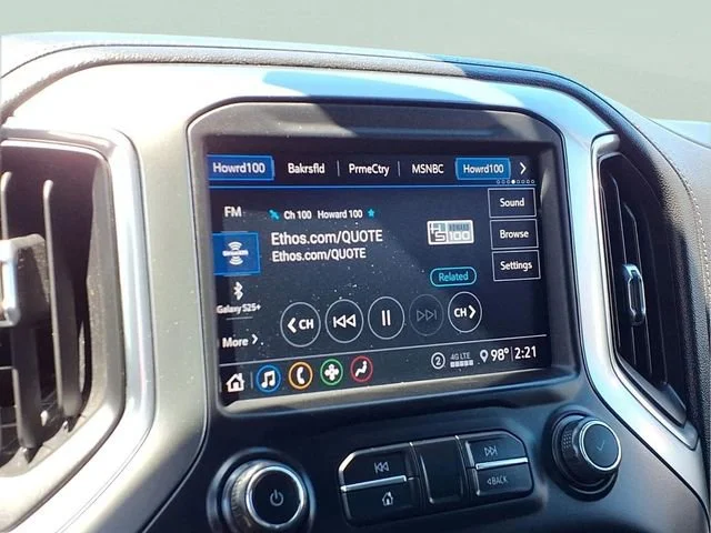 Used 2020 SHADOW GRAY METALLIC Chevrolet LT Trail Boss image 10