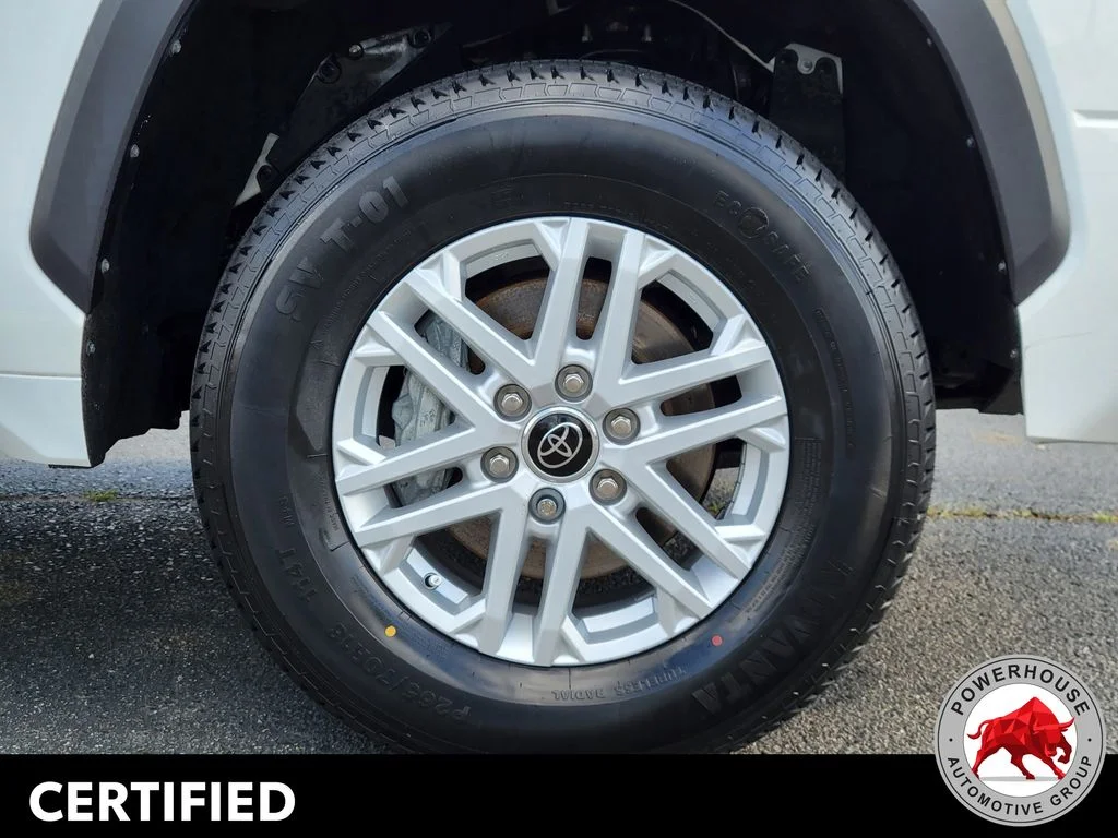 Used 2023 White Toyota SR5 image 12