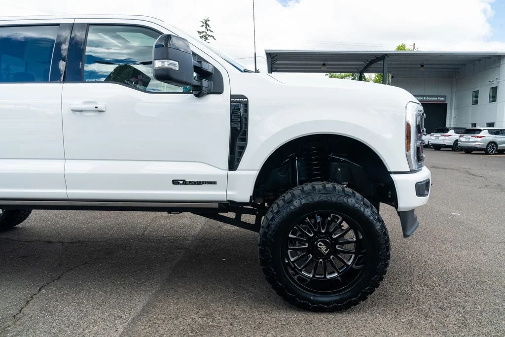 Used 2025 White Ford Platinum image 13