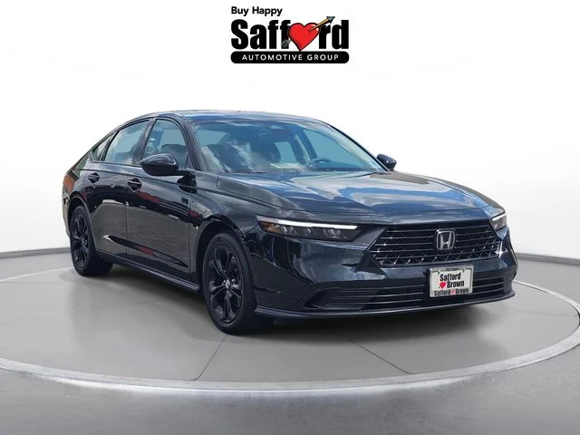 Used 2025 Black Honda SE image 3