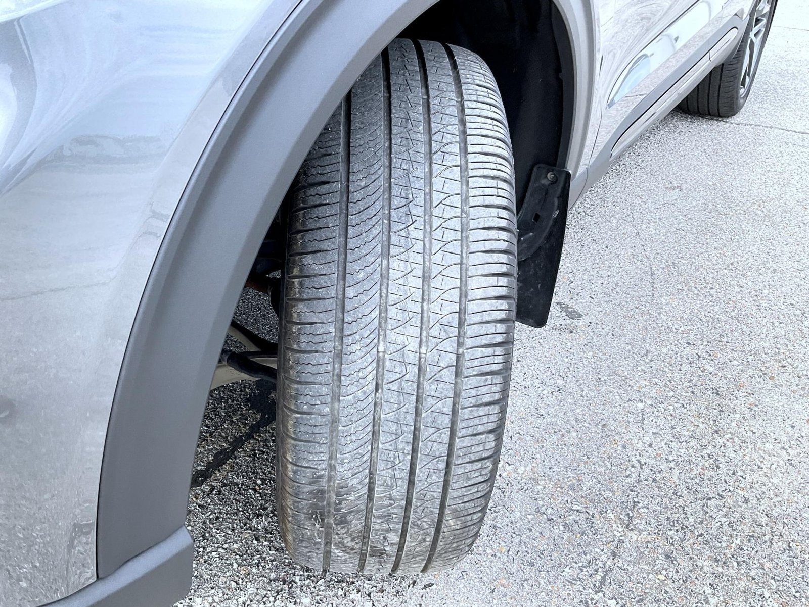 Used 2025 Gray Ford ST-Line image 24
