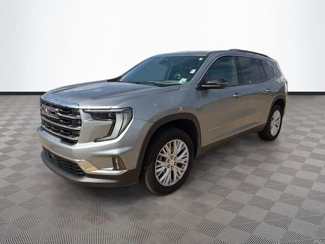 Used 2025 Sterling Metallic GMC Elevation image 3