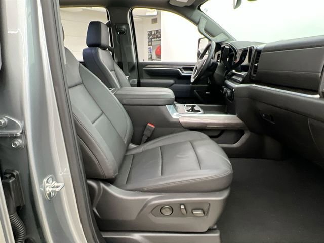 2026 Chevrolet Silverado 2500HD LTZ - Photo 15