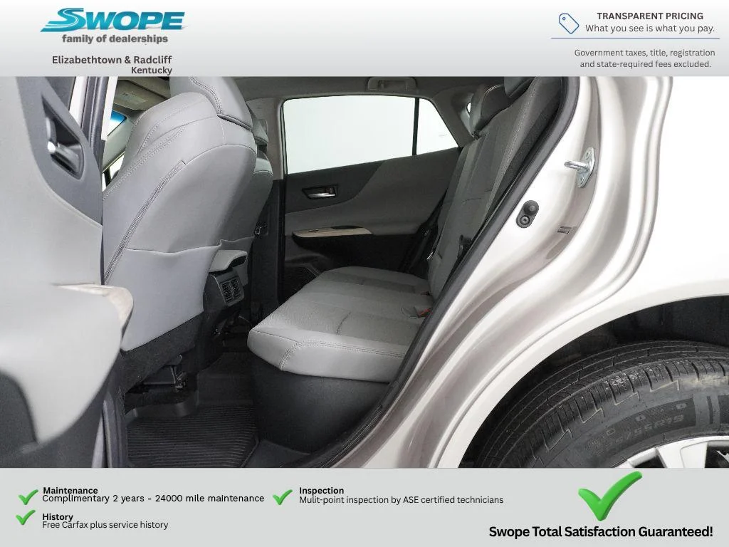 Used 2021 Titanium Glow Toyota Limited image 11