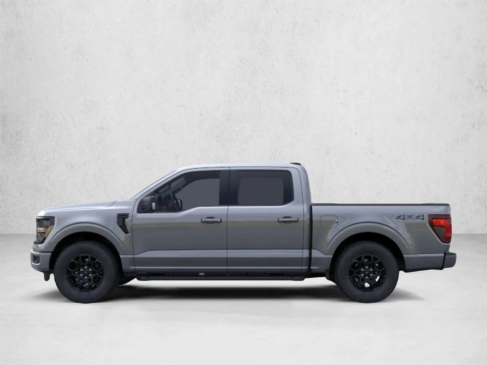 New 2026 Carbonized Gray Metallic Ford XLT image 3