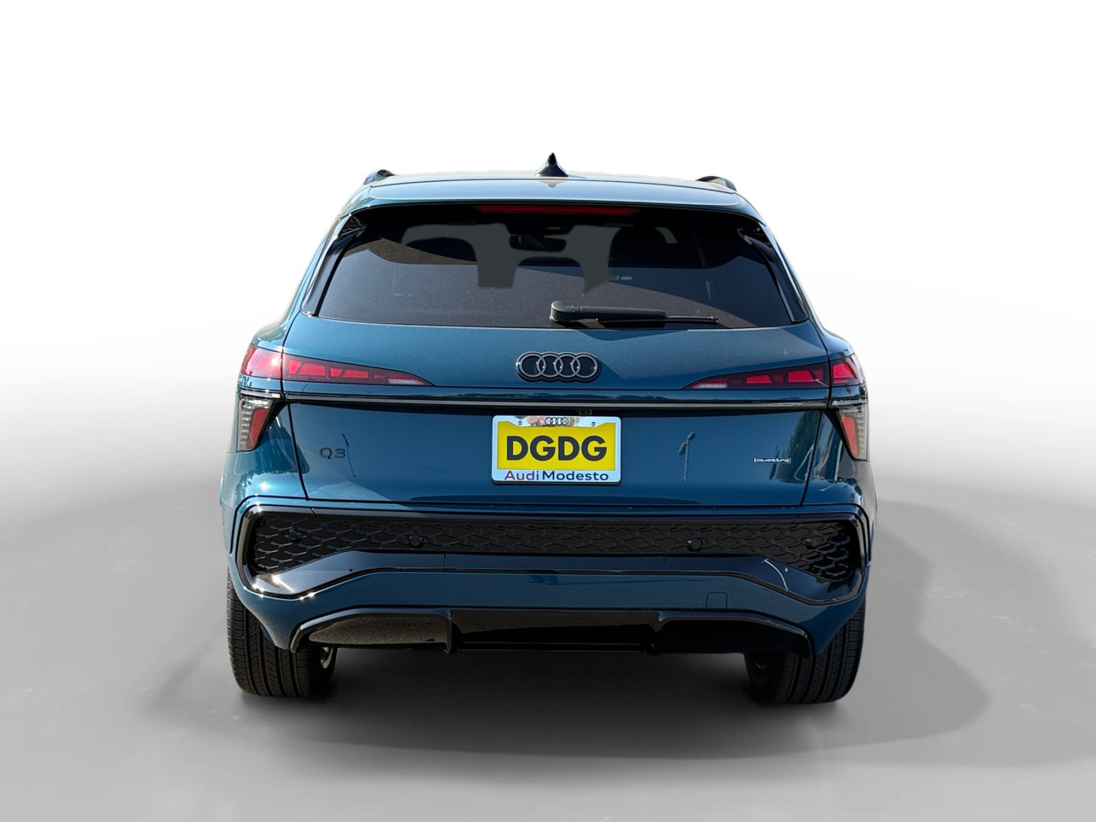 New 2026 Malpelo Blue Metallic Audi S line quattro image 4