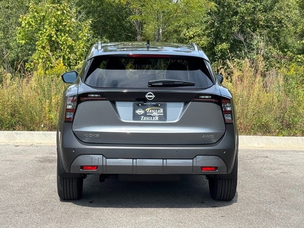 New 2026 Gray Nissan SV image 5