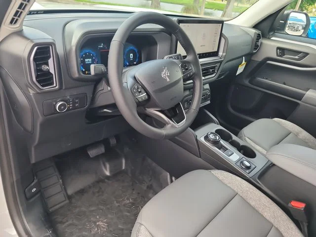 New 2026 Oxford White Ford Badlands image 18