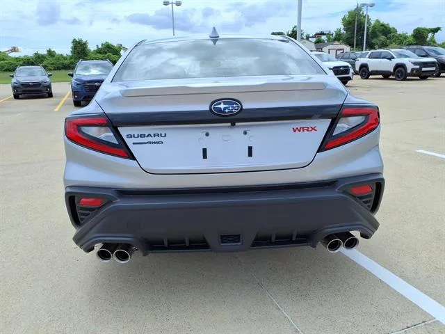 New 2026 ICE SILVER METALLIC Subaru Premium image 3