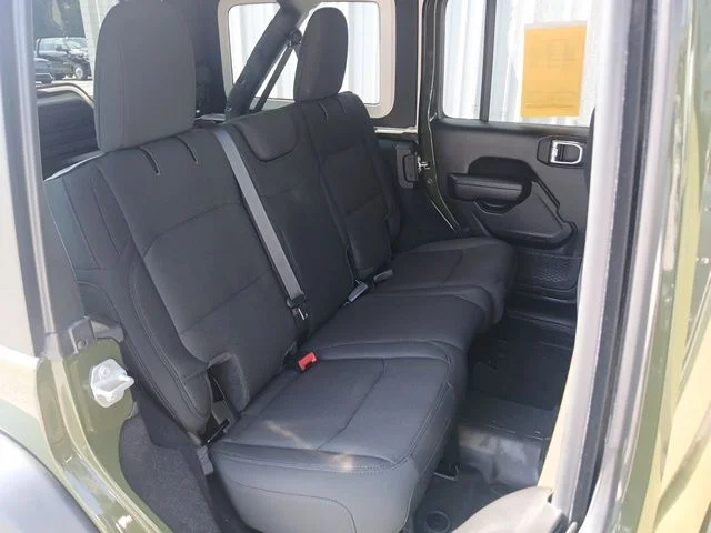 Used 2023 Green Jeep Sport image 22