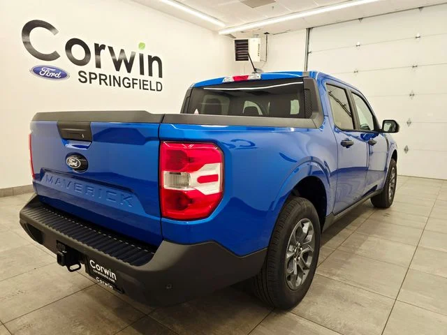 New 2026 Blue Ford XLT image 5