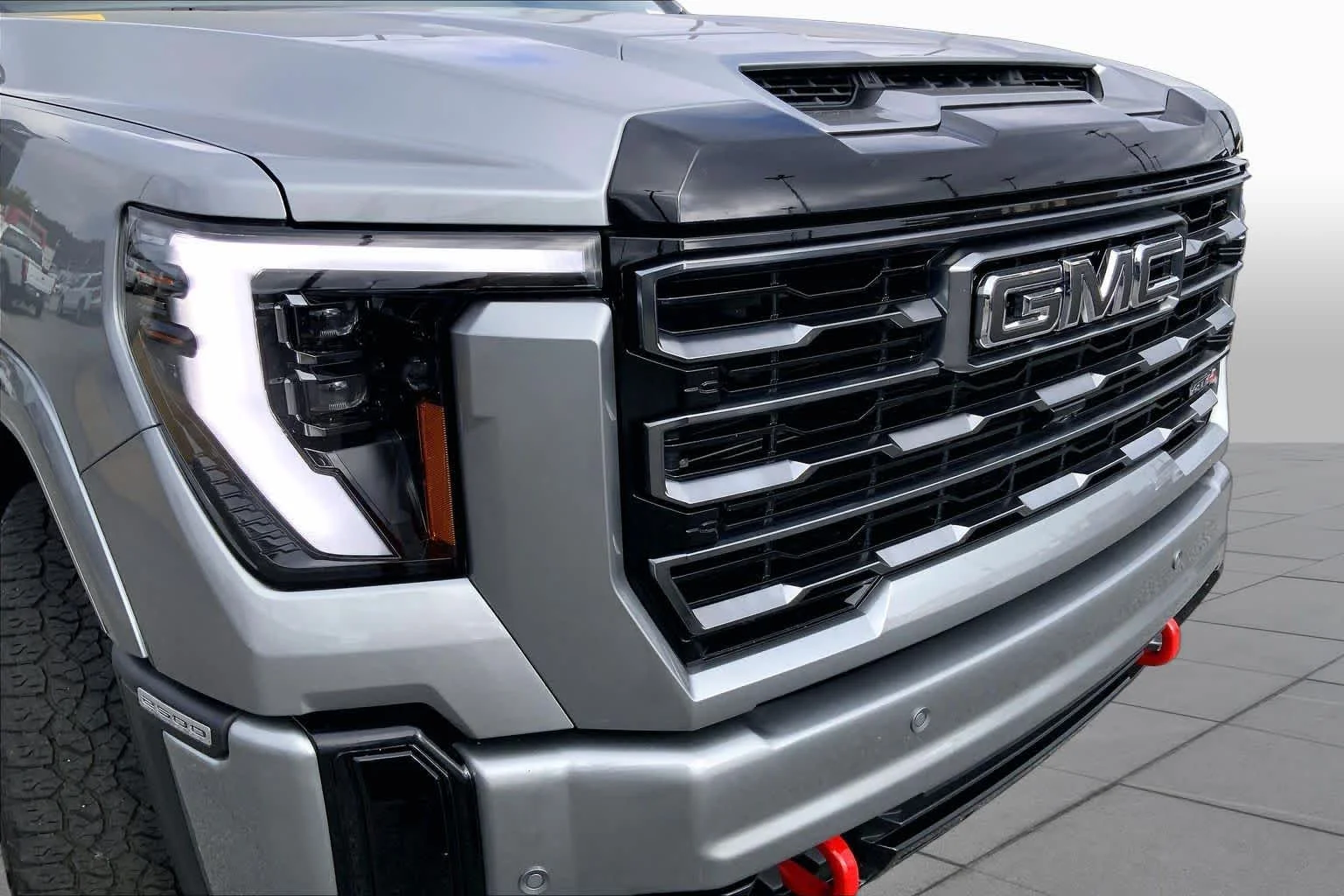 Used 2026 Sterling Metallic GMC AT4 image 29