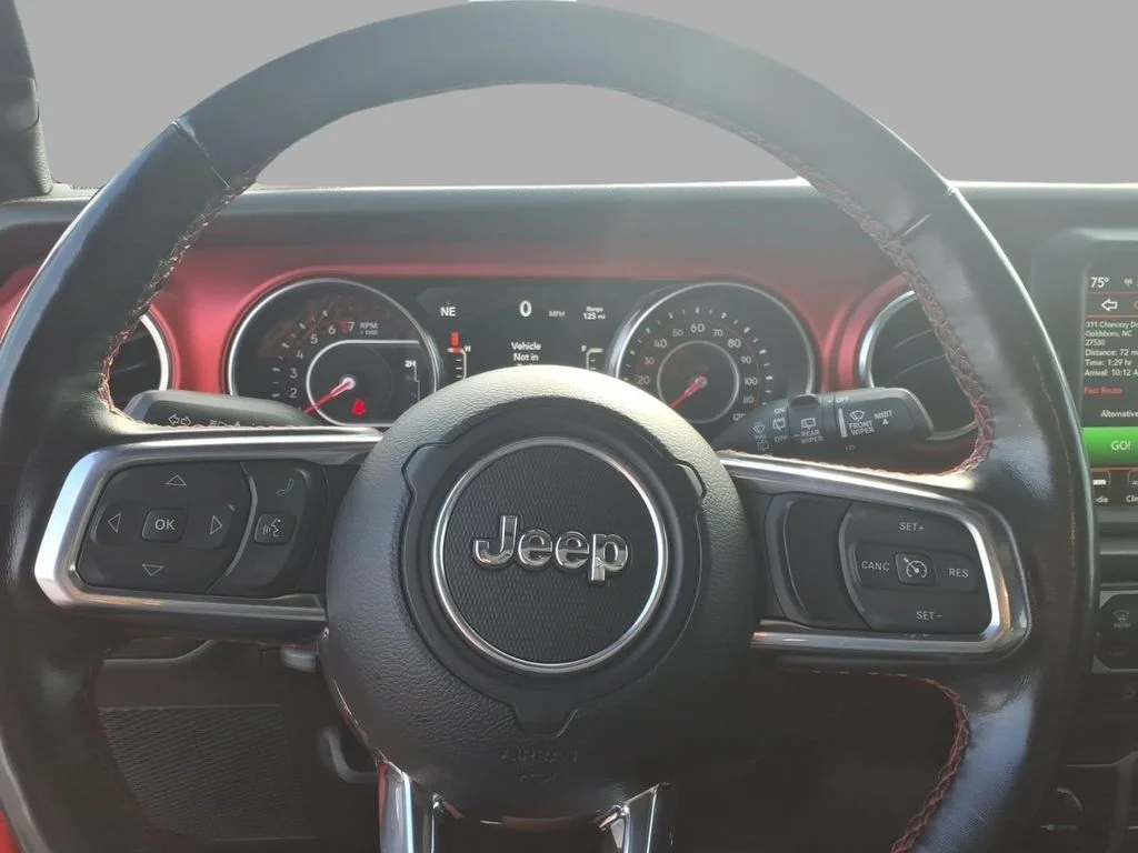 Used 2021 Red Jeep Unlimited Rubicon image 30