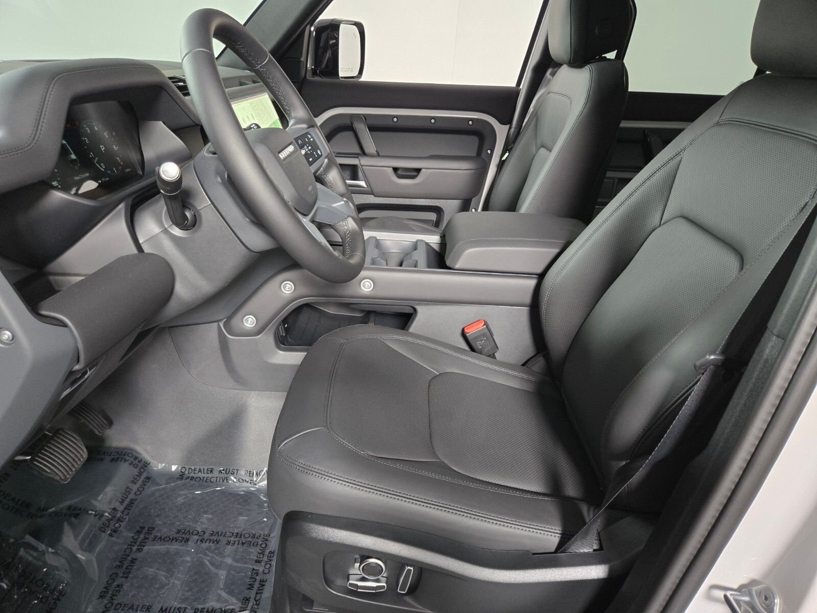 2026 Land Rover Defender X-Dynamic SE - Photo 11