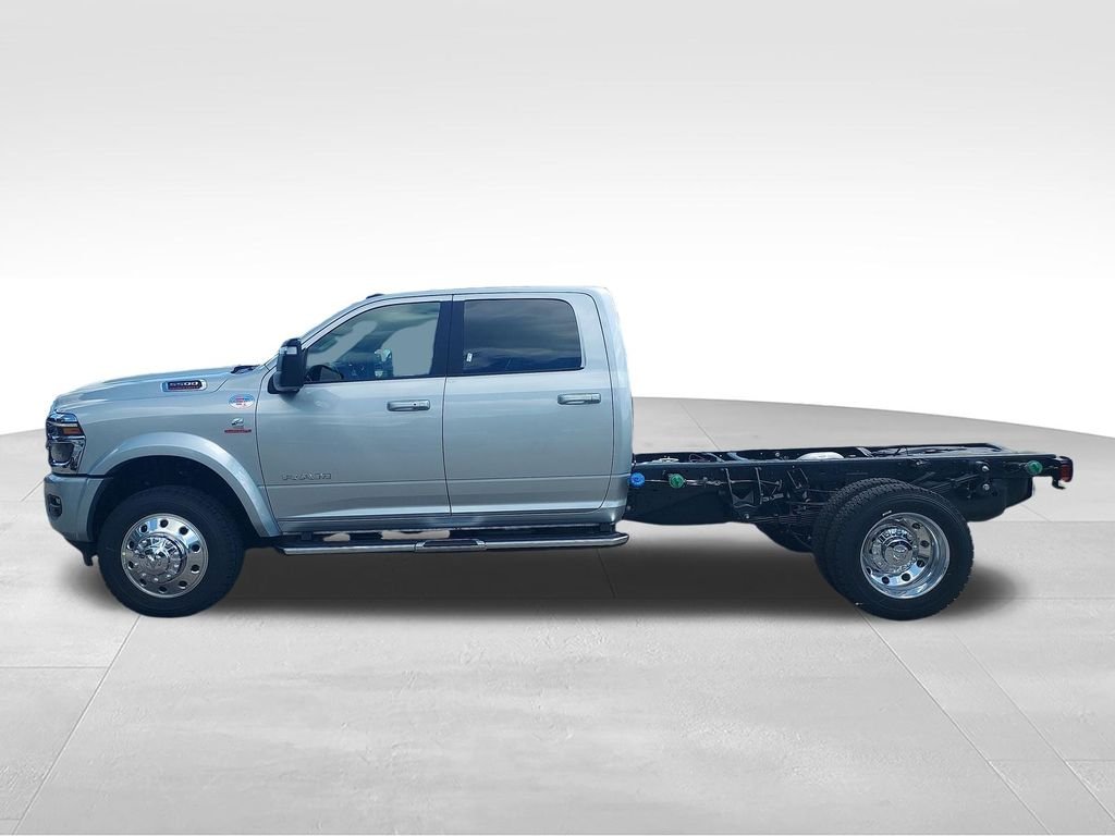 New 2026 Silver Zynith RAM Tradesman image 2