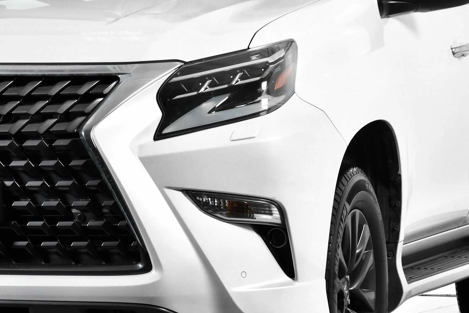 Certified Used 2023 EMINENT WHITE PEARL Lexus Premium image 11