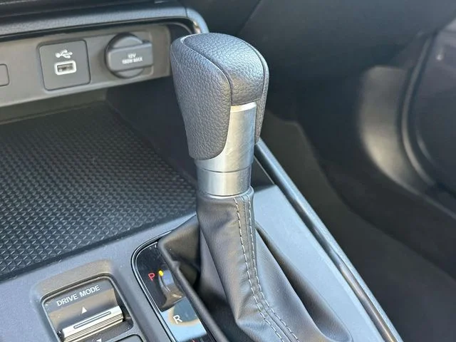 2025 Honda CR-V LX - Photo 30