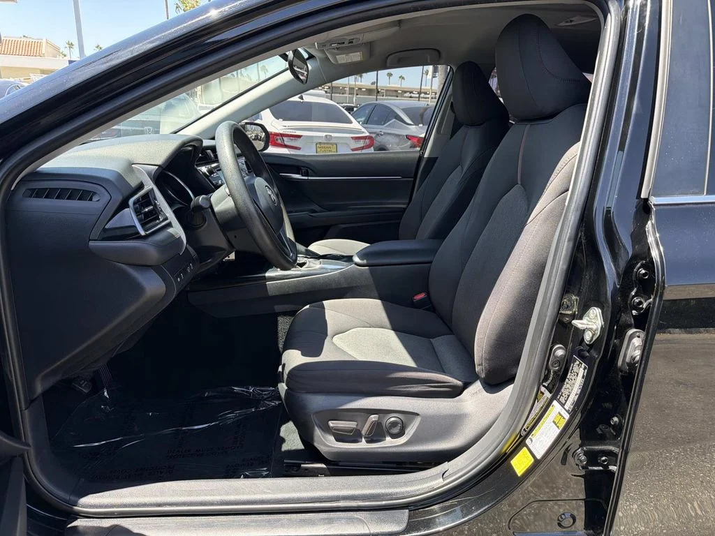 Used 2020 Midnight Black Metallic Toyota LE image 15