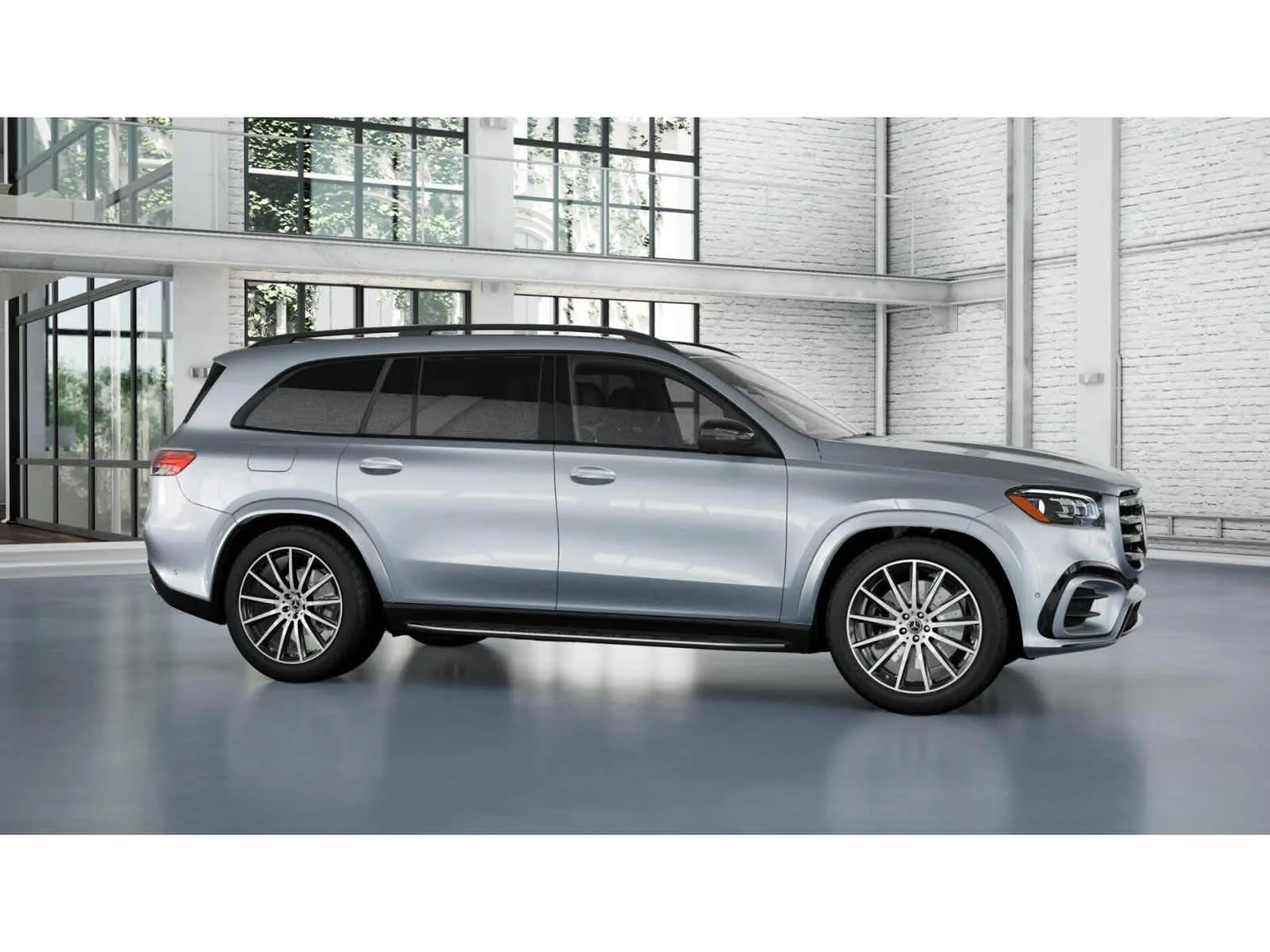 Used 2025 Cirrus Silver Metallic Mercedes-Benz GLS 580 image 14
