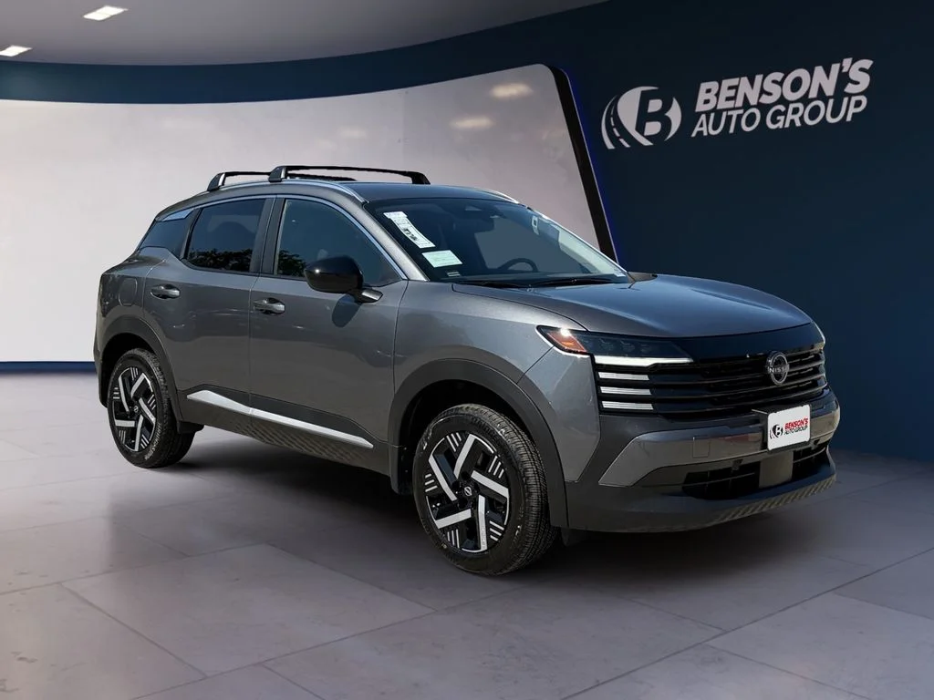New 2027 Gray Nissan SV image 7