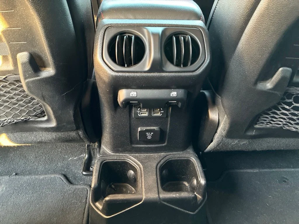 Used 2020 White Jeep Rubicon image 20