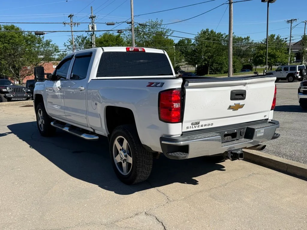 Used 2019 Beige Chevrolet LT image 9