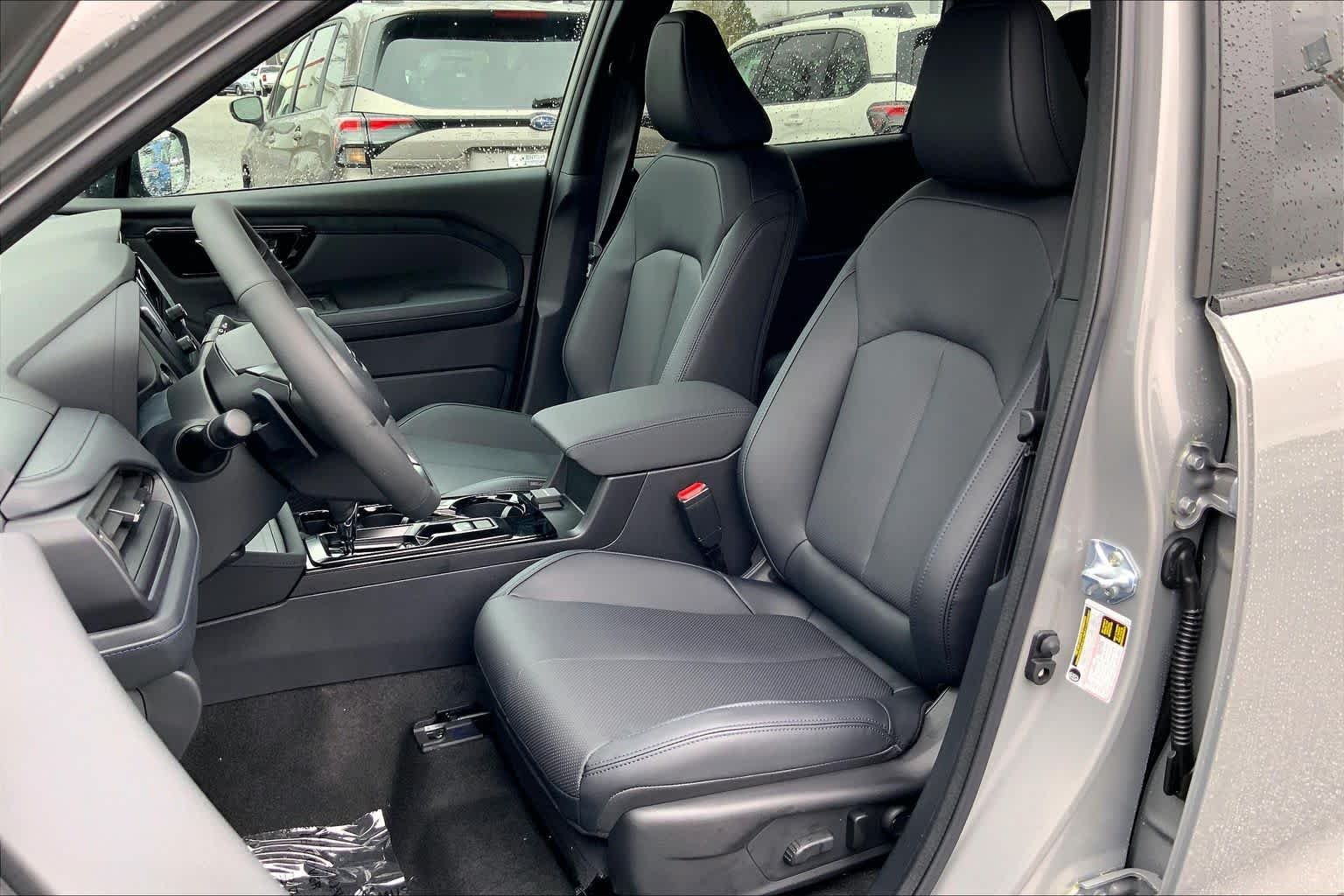 New 2026 RIVER ROCK PEARL Subaru Limited image 9