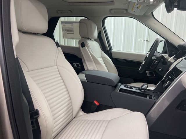 2026 Land Rover Discovery S - Photo 24