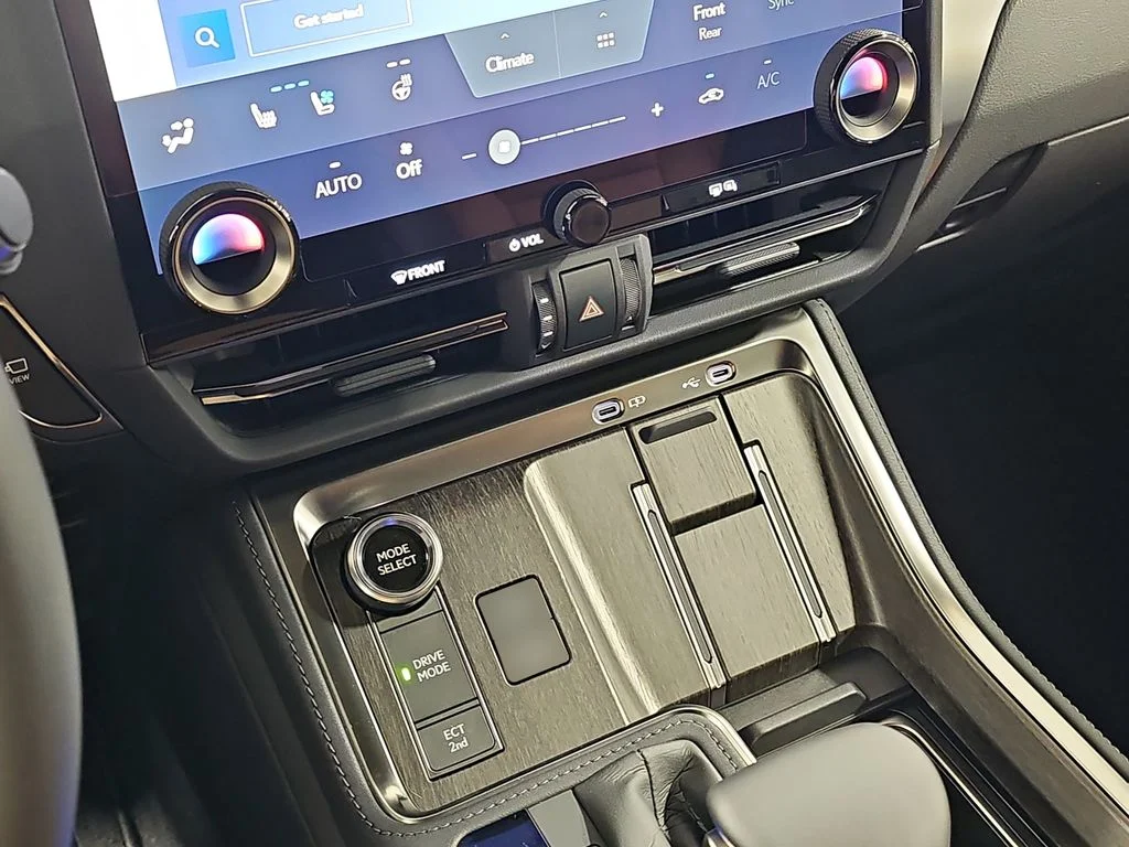 New 2026  Lexus 550 Luxury+ image 21