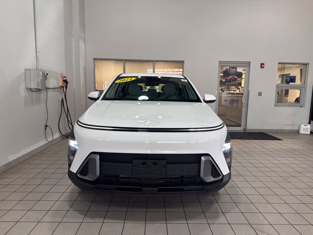 Certified Used 2024 White Hyundai SE image 2