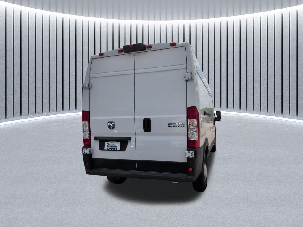 Used 2025 White Ram High Roof image 8