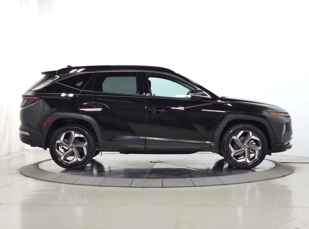 Used 2024 Black Pearl Hyundai Limited image 12
