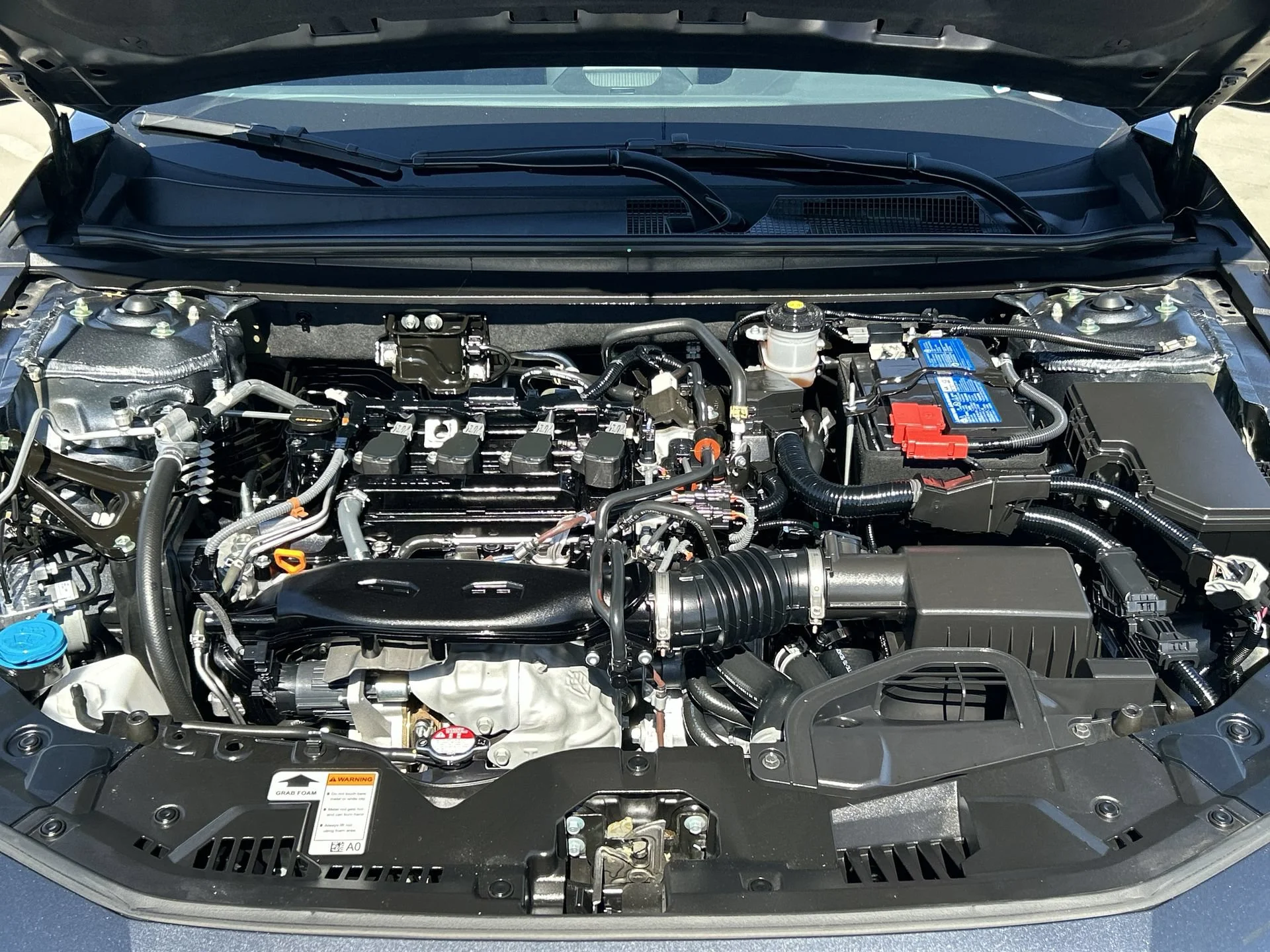 2025 Honda Accord LX - Photo 17