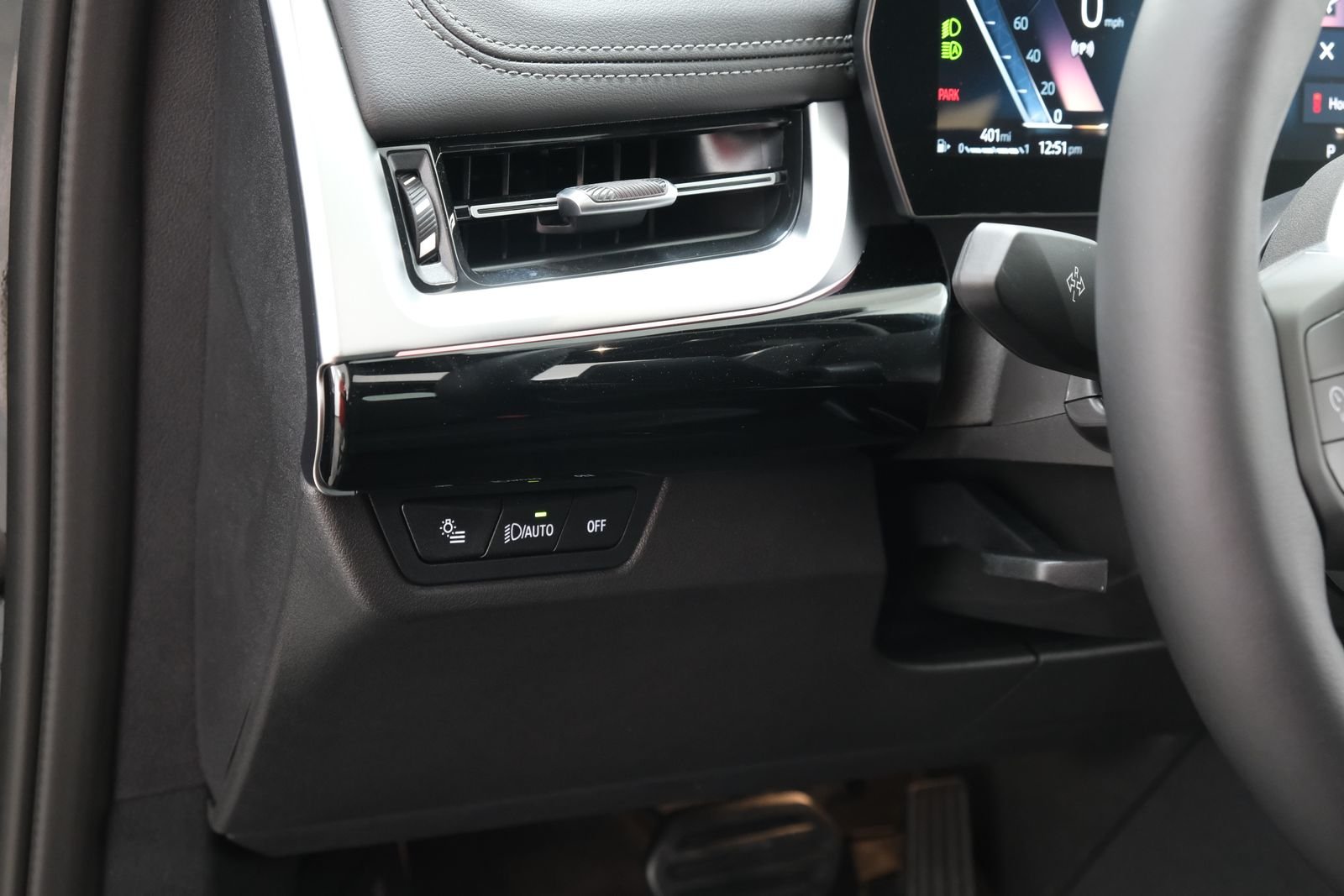 New 2027 Jet Black BMW xDrive28i image 28
