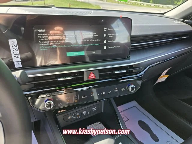 New 2026 White Kia GT-Line image 9