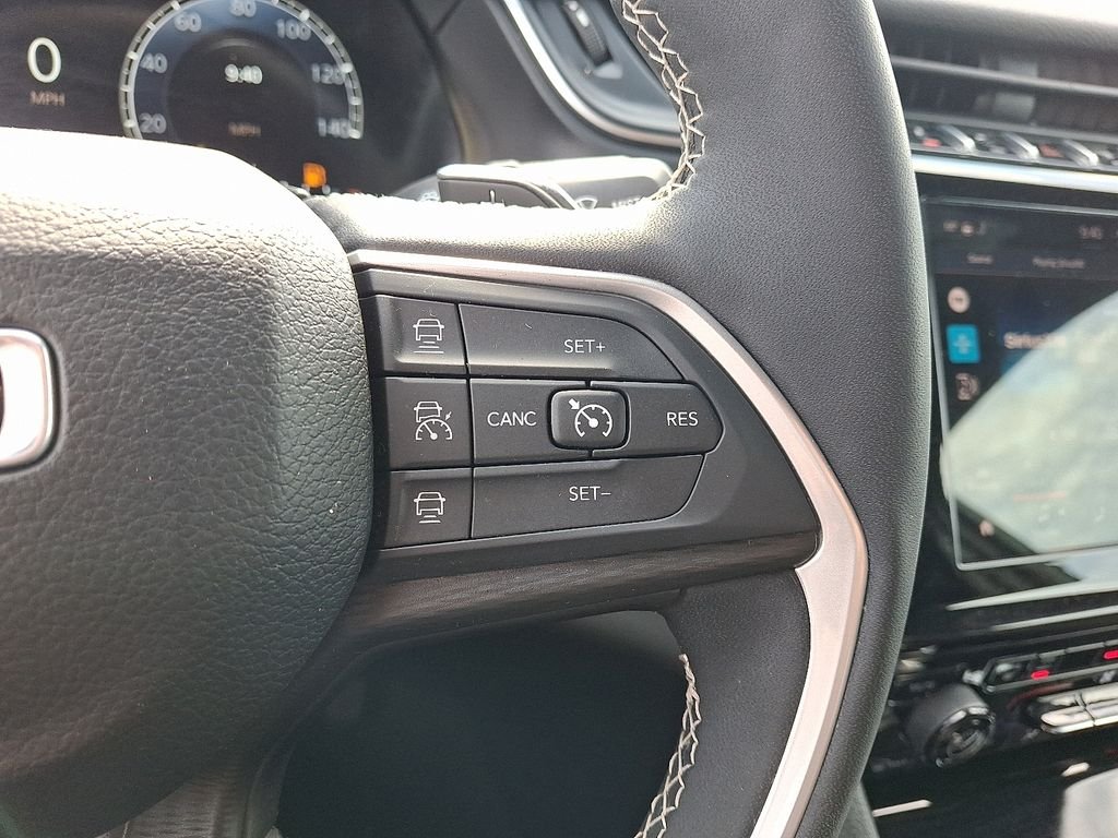 Used 2023 White Jeep Altitude X image 22