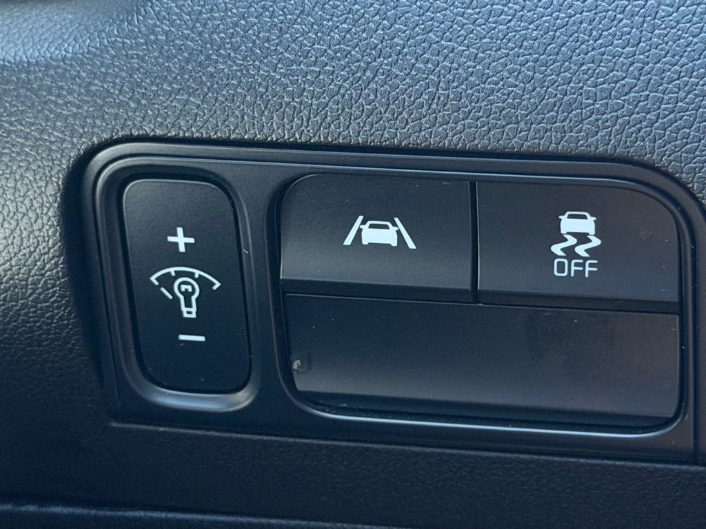 Used 2023 Gray Kia LX image 30