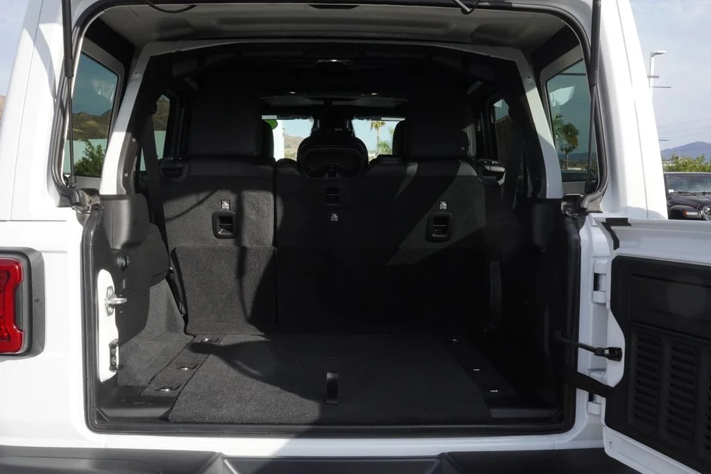 Used 2026 White Jeep Rubicon X image 40