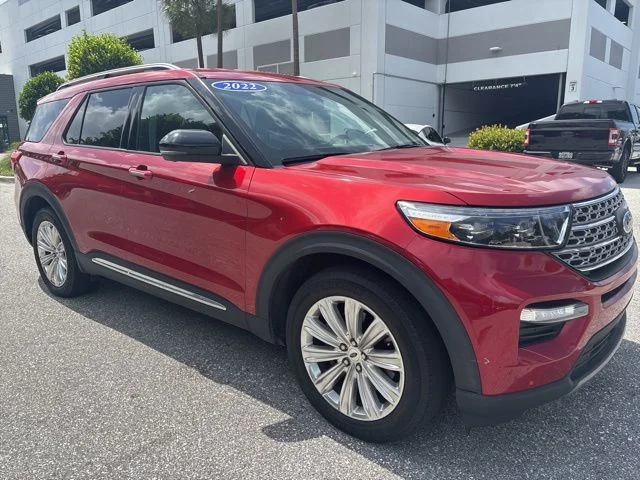 2022 Ford Explorer Limited HEV's photo