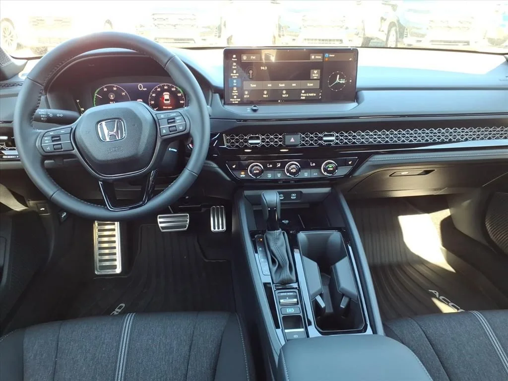 2025 Honda Accord Hybrid Sport - Photo 10