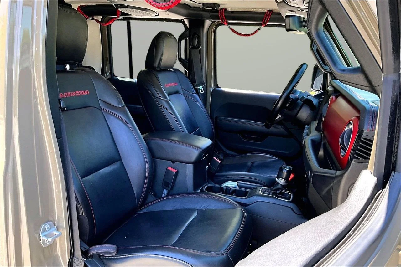 Certified Used 2020 Green Jeep Rubicon image 23