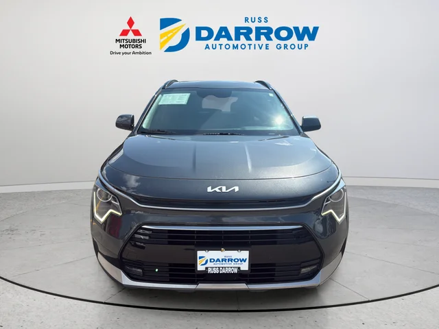 Used 2023 Gray Kia EX Touring image 8