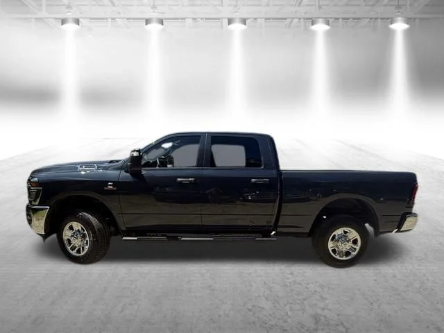 2025 RAM 2500 Tradesman - Photo 10