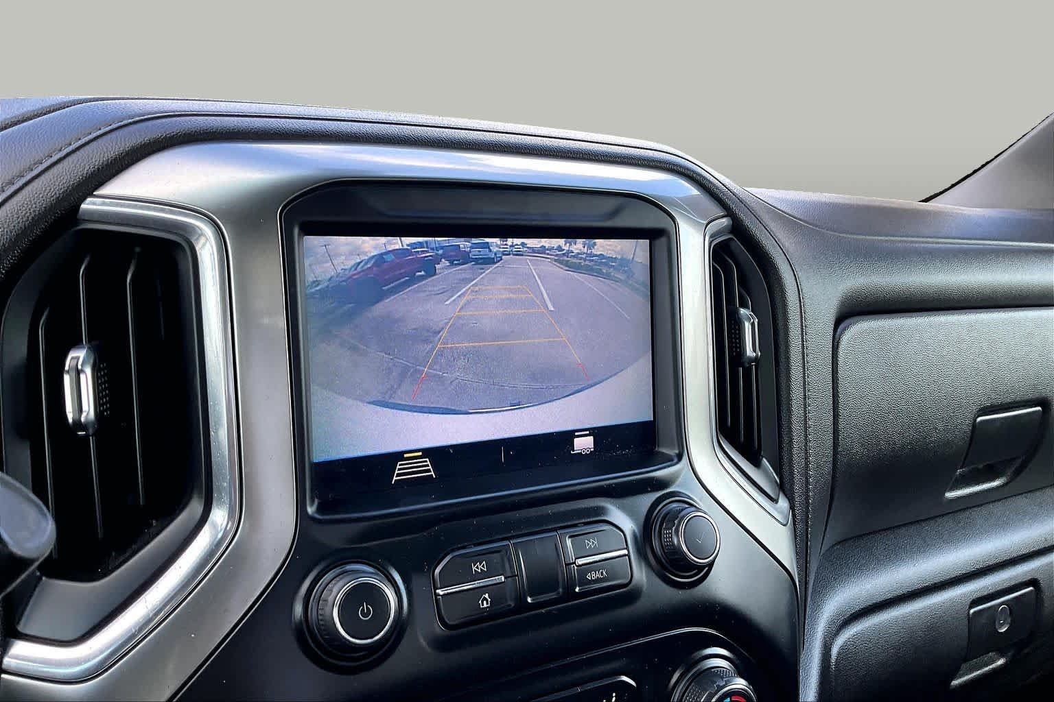 Used 2020 Summit White Chevrolet LT image 28