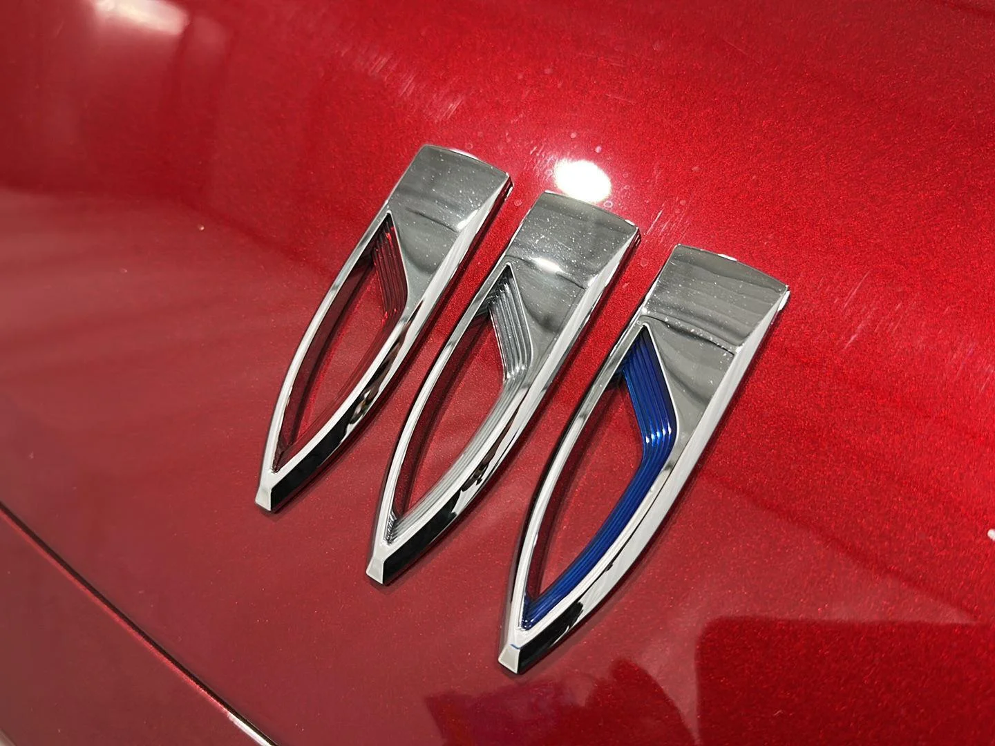 Used 2026 Cherry Red Tintcoat Buick Preferred image 29