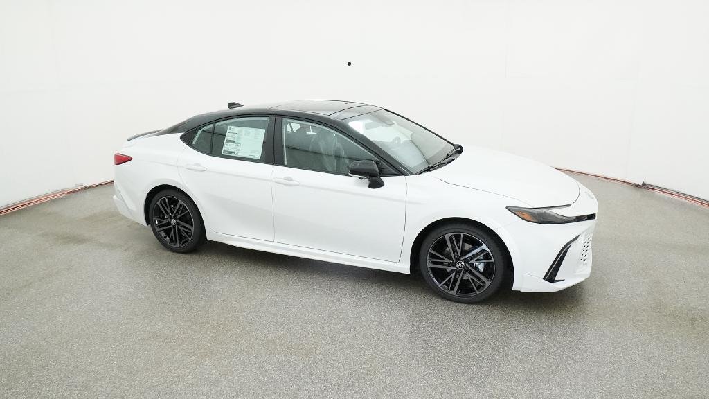 New 2026 Wind Chill Pearl with Midnight Black Metallic roof Toyota XSE image 23