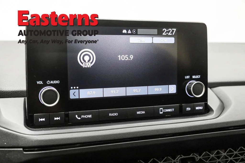 Used 2024 Silver Honda EX image 18
