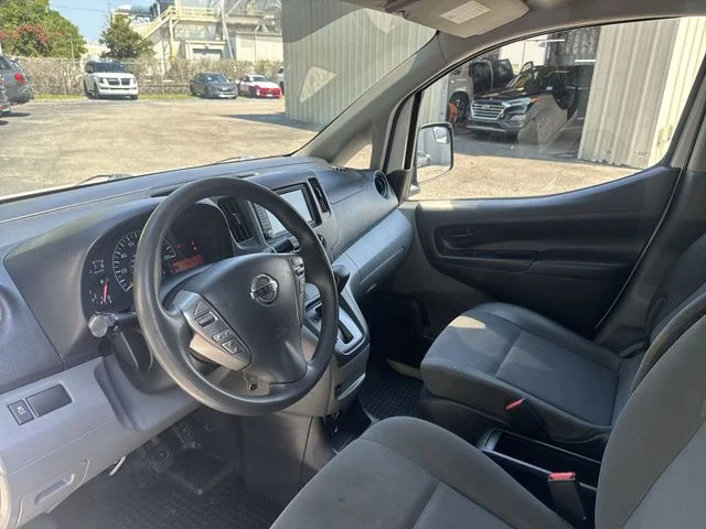 Used 2020 White Nissan S image 15